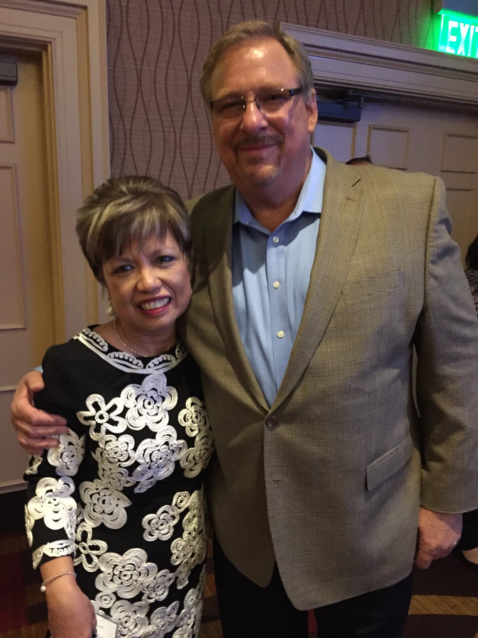 Susie Y. Jennings, R.N. with Pastor Rick Warren